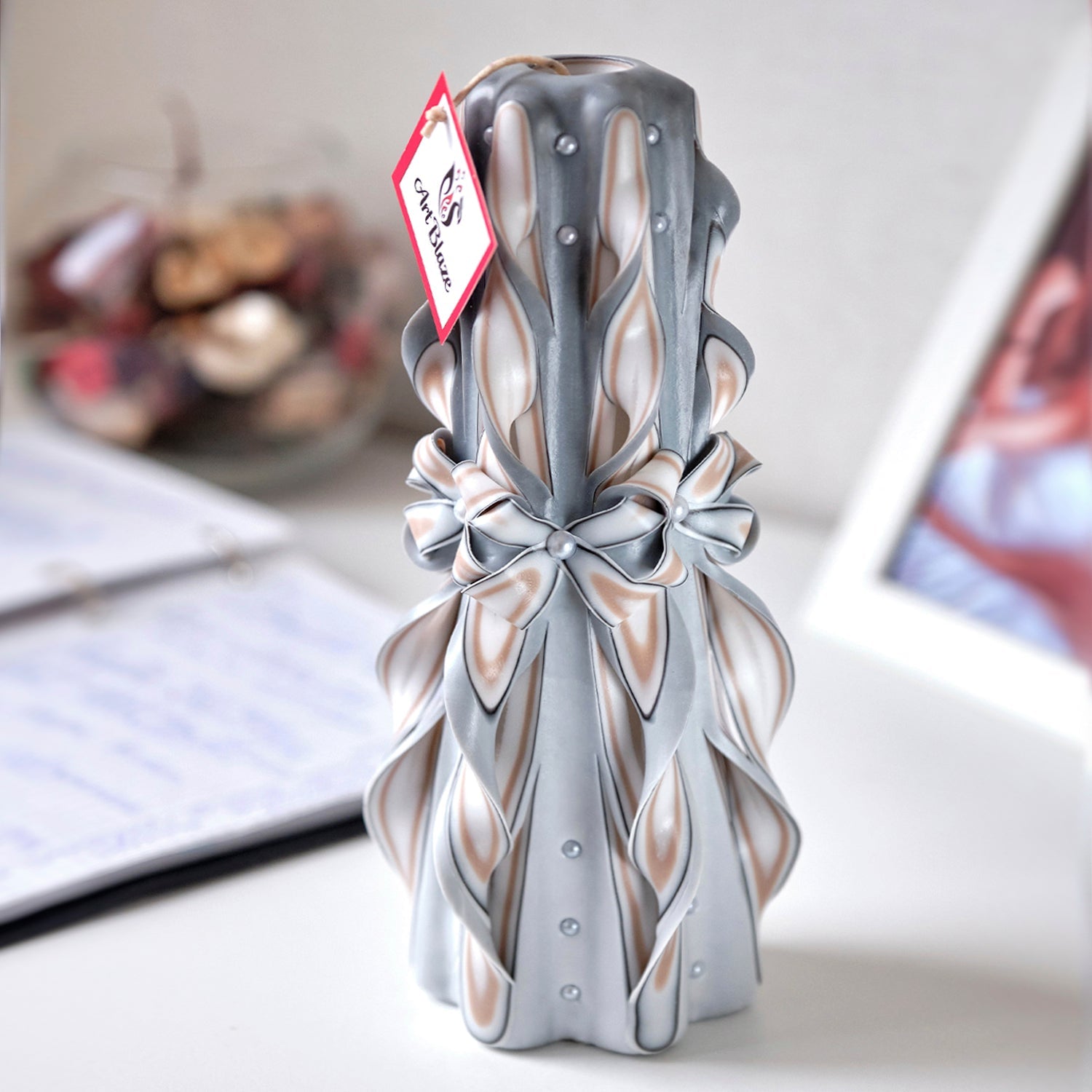 Vela tallada "Encaje delicado" grande