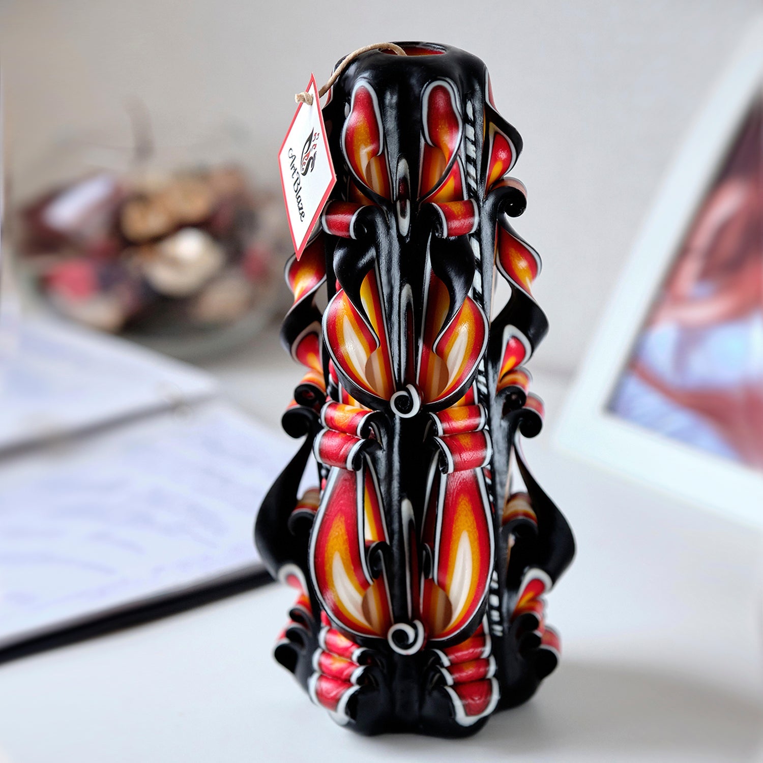 Vela tallada "Llama Ámbar" grande