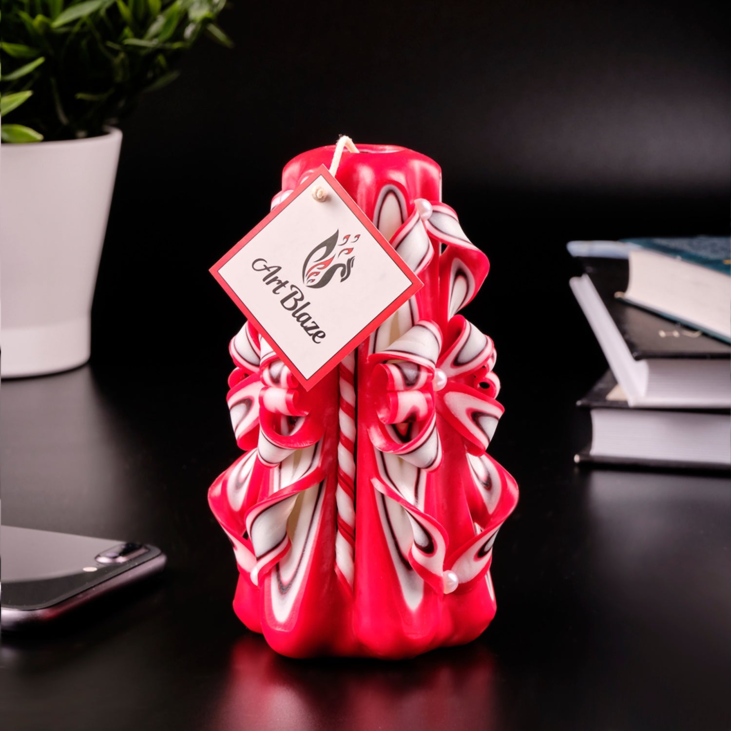 Vela tallada "Velas escarlatas" pequeña