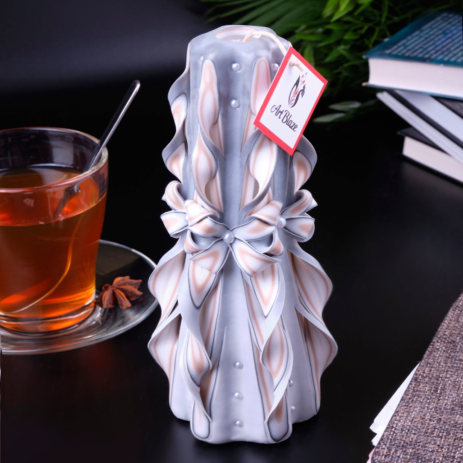 Vela tallada "Encaje delicado" grande